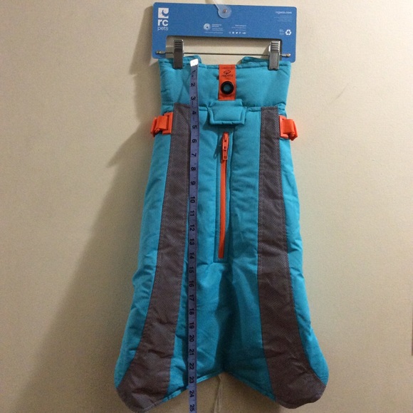 NWT RC Pets Vortex dog parka. - Picture 13 of 15